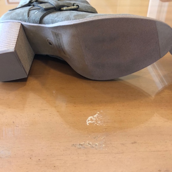 NWOB X2B Booties, Size 8 - Picture 3 of 6